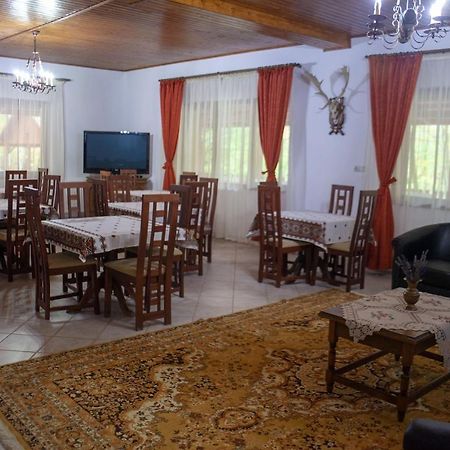 Pensiunea Valea Gepisului Tőtös Kültér fotó